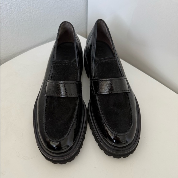 NWT Paul Green soft leather Women's Loafer size 7 - Picture 2 of 5